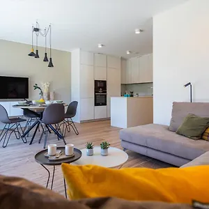 En Bedrooms At Reckenthal House By Rentaroo Quarto em Acomodações Particulares